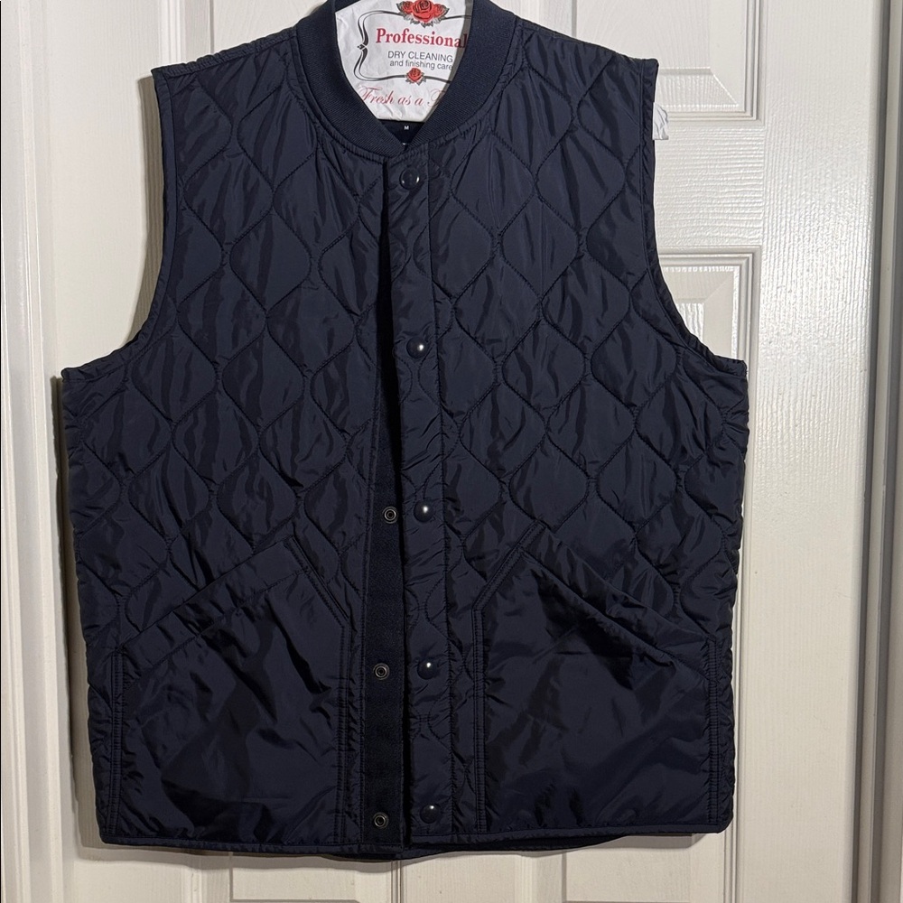 GAP Men's Quilted Navy Vest
